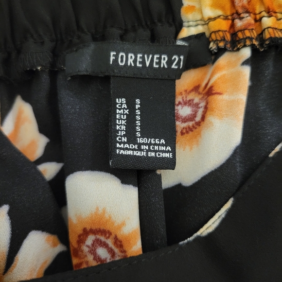 Forever21 Floral Wide Pants - Picture 5 of 5